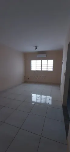 Apartamento | 3 Dormitórios | Ar-Condicionado | Excelente Localização