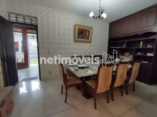 Casa a venda no caiçaras