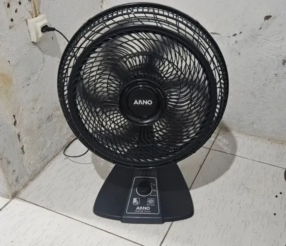 Ventilador Arno turbo 40 cm ventilador todo bom sem defeito nenhum
