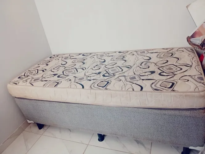 Cama solteiro box com colchão