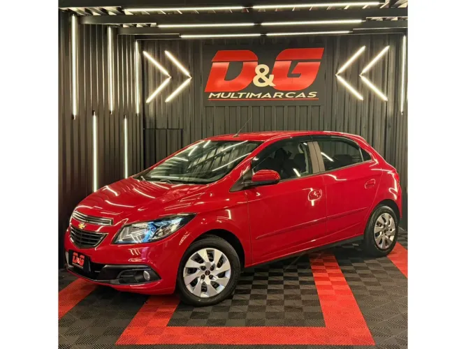 Chevrolet Onix Hatch LT 1.4 8V Flex Mec. 4P 2015