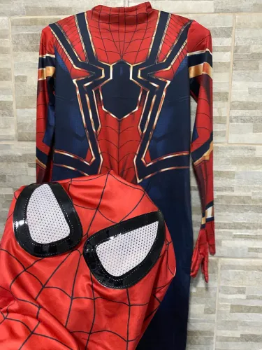 Fantasia de homem Aranha tamanho P