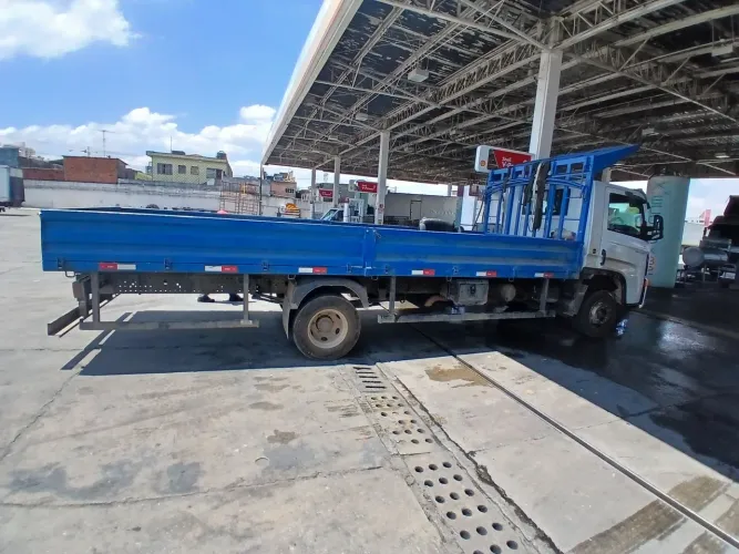 Vende-se Carroceria Metálica/Feroo