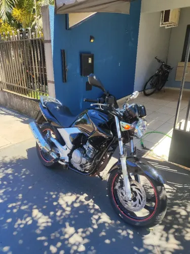 Fazer 250 2008 documentada
