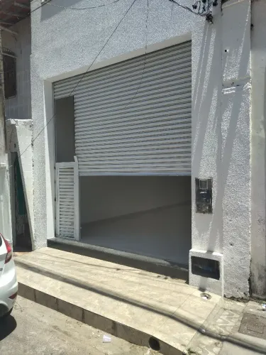 Ponto Comercial térreo com primeiro andar