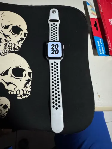 Apple Watch série 5 parceria Nike 