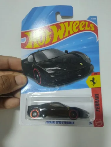 Ferrari SF90 HotWheels