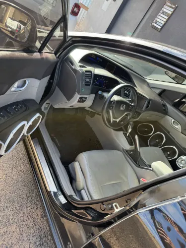 Honda Civic Sedan LXR 2.0 Flexone 16V Aut. 4P 2014