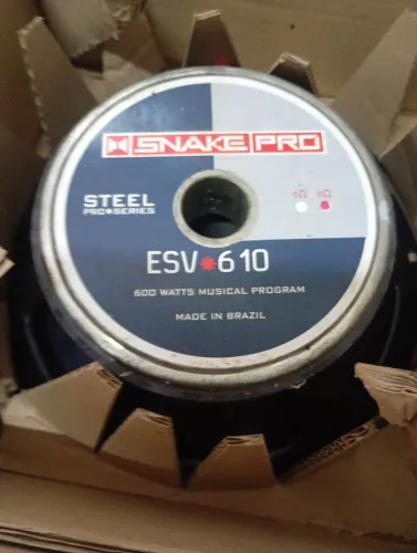 Autofalante ESX 610 tenho 4 peças 300 reais cada