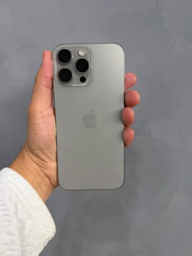 iphone 15 pro Max 256 (Todo Ori) bateria 85 loja