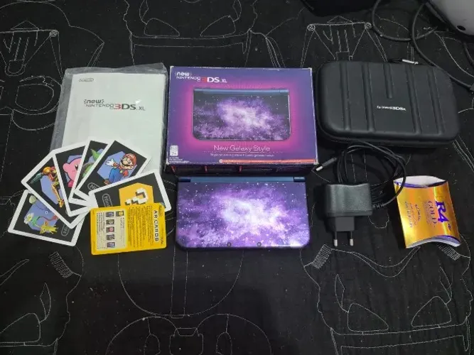 Nintendo 3DS New XL Galaxy Edition (Desbloqueado)