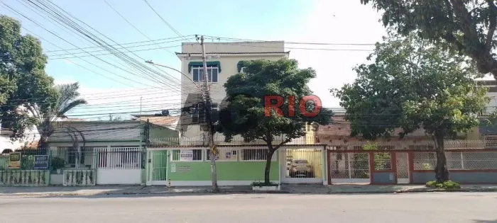 APARTAMENTO À VENDA COM 2 QUARTOS EM VILA VALQUEIRE