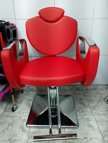 Cadeira de cabeleireiro nova 
