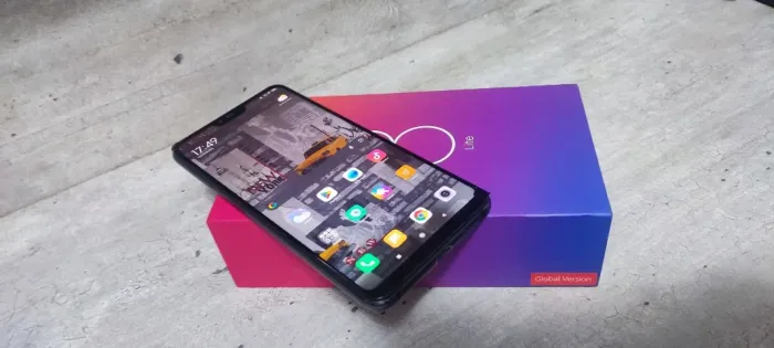 Xiaomi Mi 8 Lite Dual SIM 64 GB midnight black 4 GB RAM