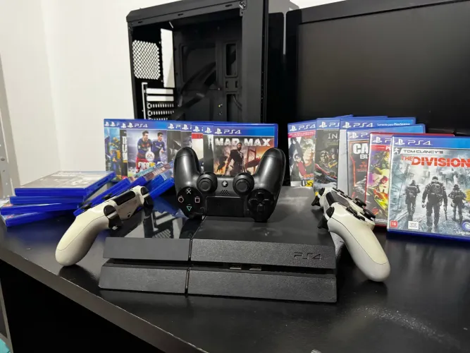 PS4 - 24 Jogos - 3 controles
