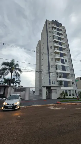 Alugo apto novo, aconchegante e semi-mobiliado, com excelente localização.