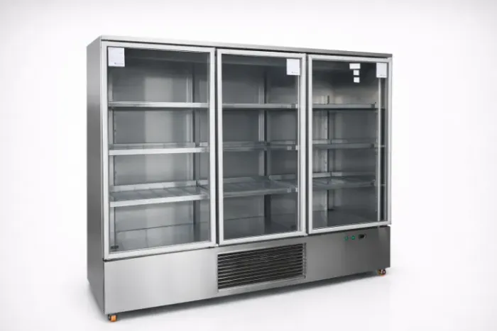 Expositor Refrigerado 3 Portas Vertical 1900x650x2080mm