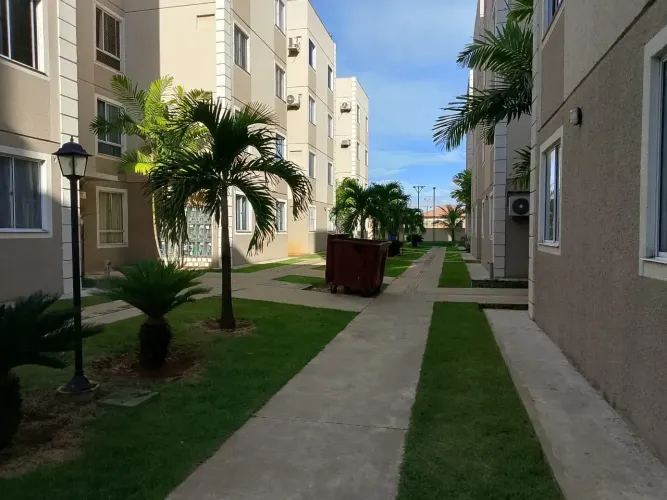 APARTAMENTO COM DOIS QUARTOS UM BANHEIRO COM BOX SALA AMPRA CONZINHA MONTADA EM ARMÁRIO E