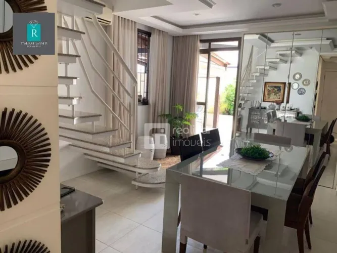 Apartamento Residencial à venda, Centro, Florianópolis - AP0444.