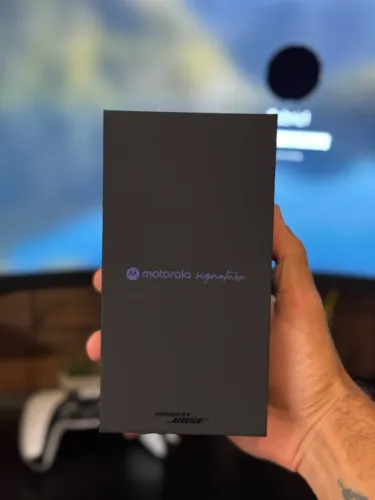 Motorola Signature 5G 512GB 24GB RAM