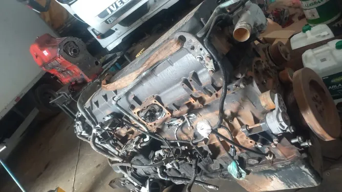 MOTOR DO IVECO 420