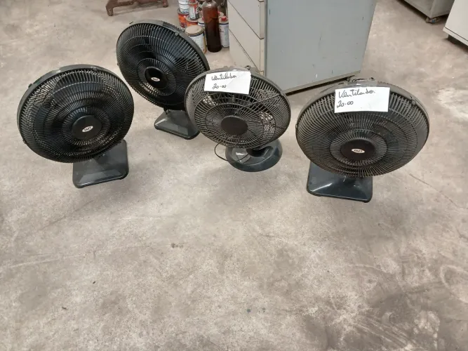 Ventiladores usados funcionando 20.00 cada