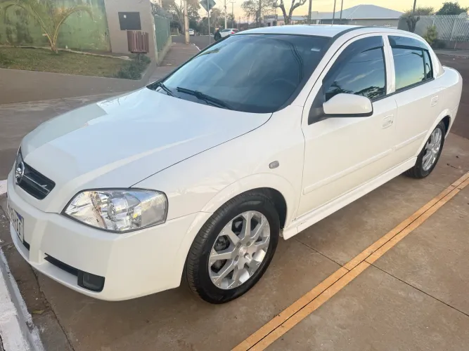 Chevrolet Astra Sed.advan. 2.0 8V MPFI Flexp. Aut. 2011