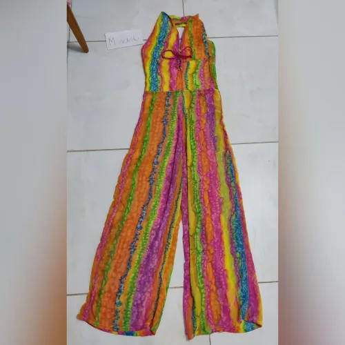 Fantasia anos 70 adulto M macacão 