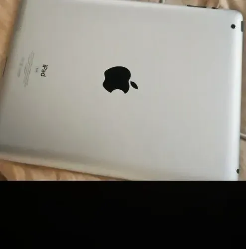 2 IPADS