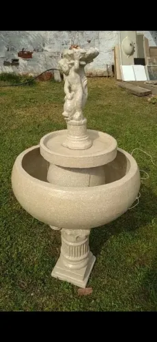 Fonte d'água Peixe Anjo Efeito Granito 