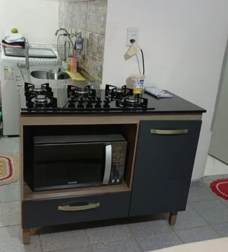 Balcão para cooktop semi novo.