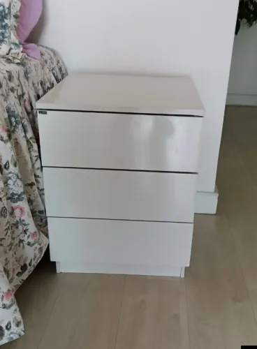 Duas cabeceiras de cama