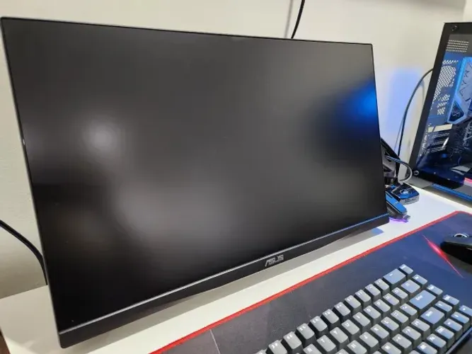 Monitor Gamer ASUS TUF 24" 180Hz 1ms (IPS) - Com NF e Garantia