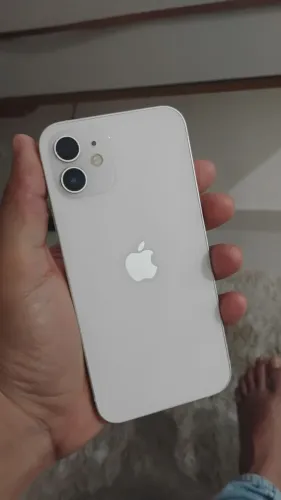iPhone 12 branco