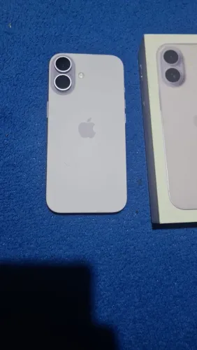 iPhone 17 novo lavander