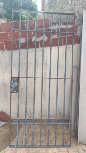 Portão de Ferro 2,10m por 0,97m