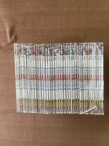 Vendo revistas/gibis Turma da Mônica Jovem