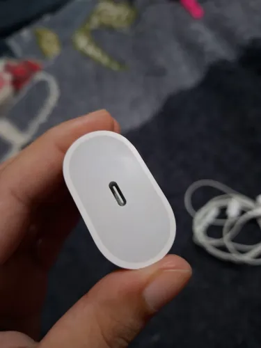 Carregador e fone orginal Apple 