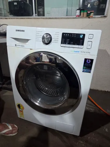 Lava e Seca Samsung 10,2 Kg 220V COM DEFEITO