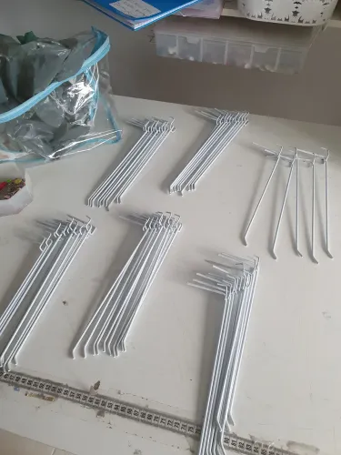 55x Gancho expositor para tela aramado 15cm 60x150 com tela