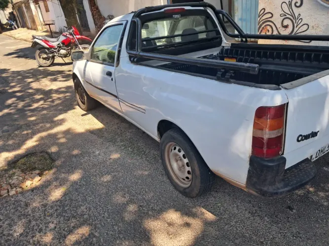 Ford Courier 1.6 L/ 1.6 Flex 2003