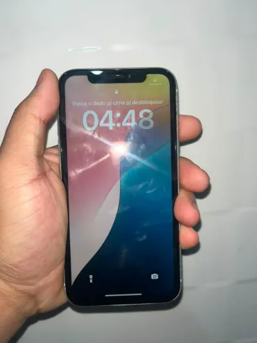 iPhone XR (vindo buscar, faço R$650)