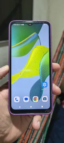 Vendo Motorola e13 está funcionando perfeitamente 