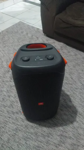 caixa de som JBL