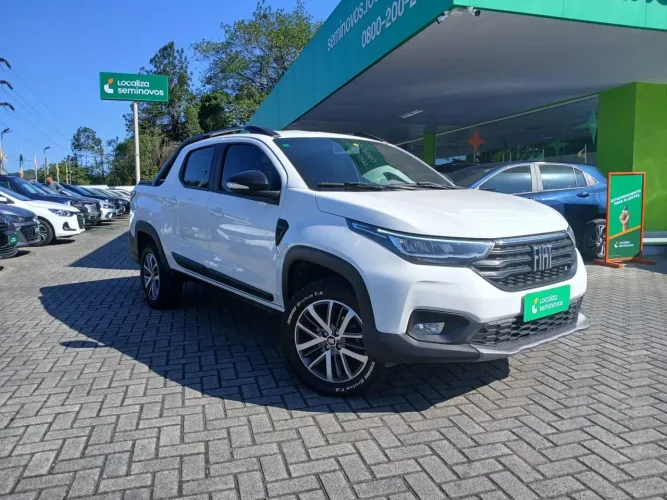 Fiat Strada Volcano 1.3 Flex 8V CD 2026