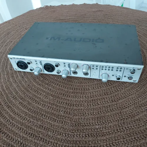 Interface M-audio fire 1814