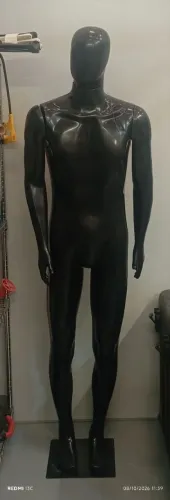 Manequim masculino