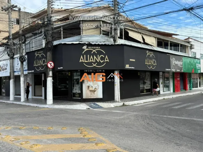 Prédio Comercial de Esquina à Venda no Centro de Iguaba Grande Forte Presença Comercial e