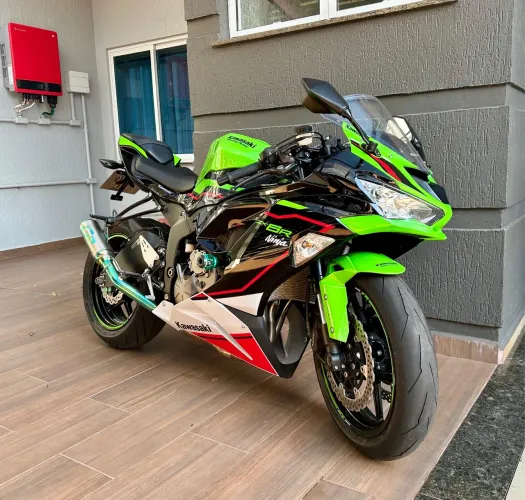 VENDO KAWASAKI ZX6R
