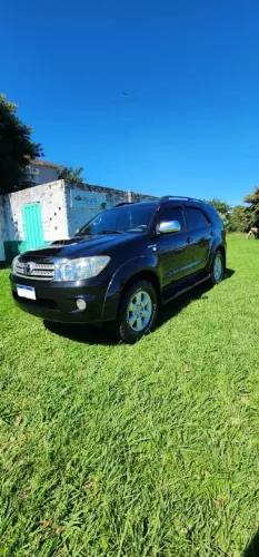Toyota Hilux SW4 SRV D4-d 4X4 3.0 TDI Dies. AUT 2010